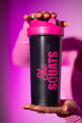 Shakeira Preta She Squats