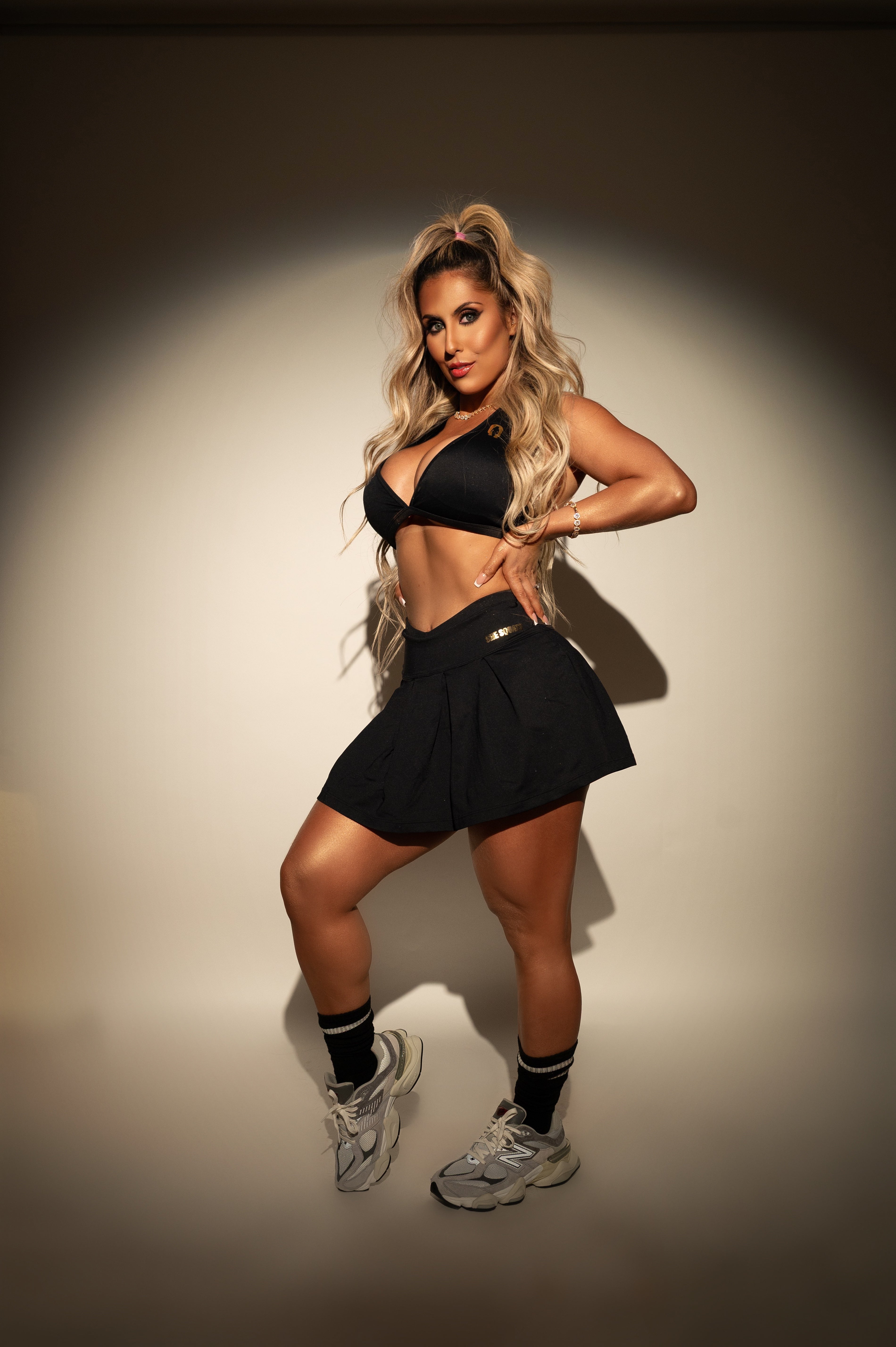 Saia de Prega com Shorts Interno Preto She Squats Fitness