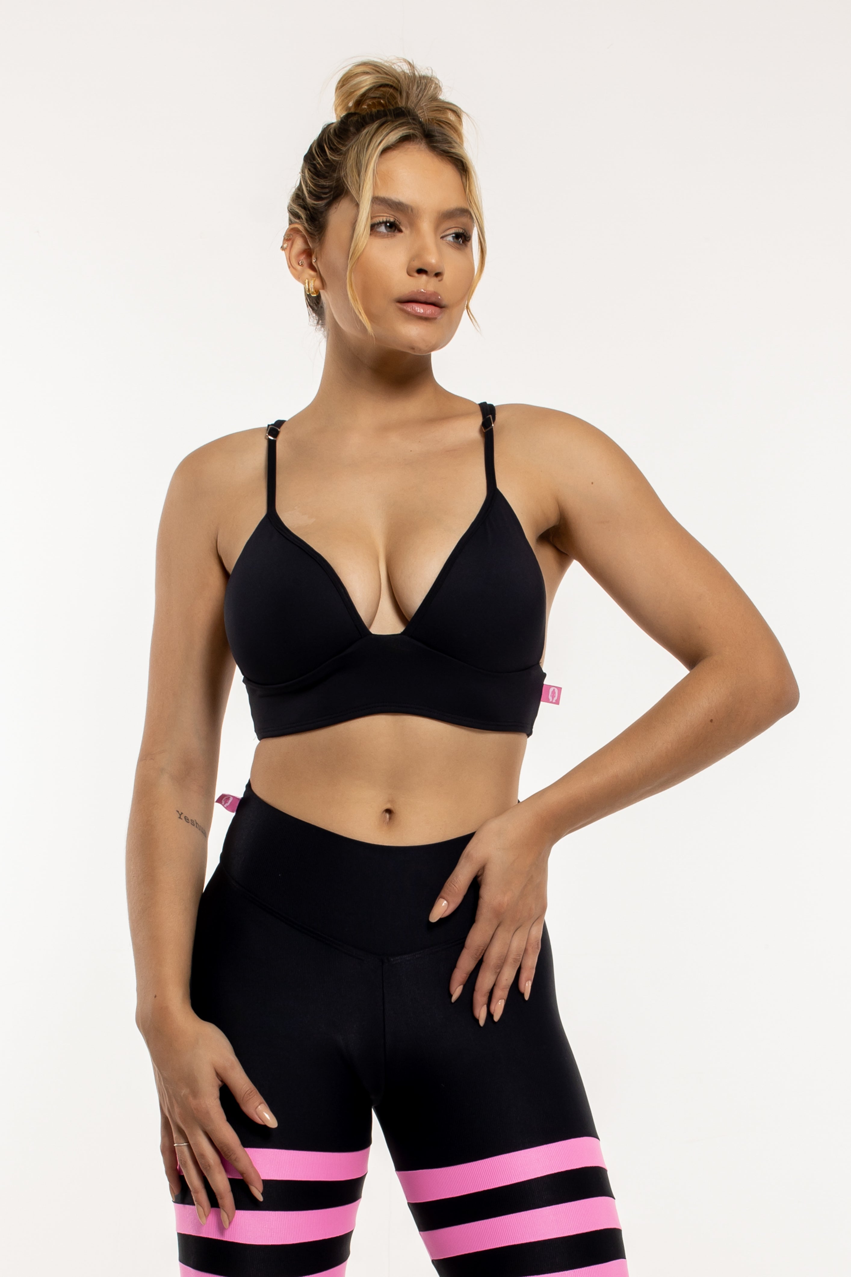 Conjunto Empina Bumbum & Top de Bojo Alça Cruzada Preto & Rosa She Squats - She Squats