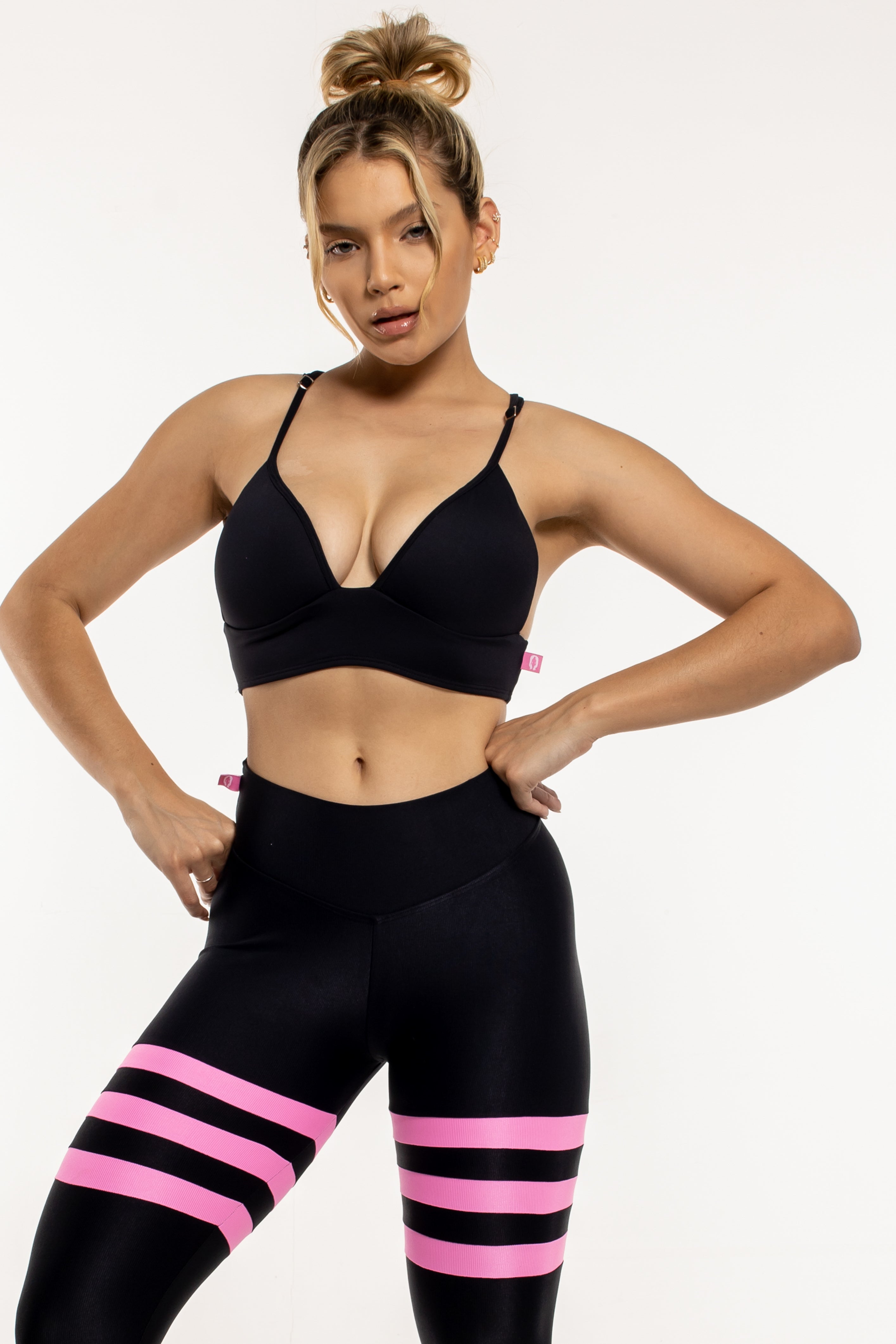 Conjunto Empina Bumbum & Top de Bojo Alça Cruzada Preto & Rosa She Squats - She Squats