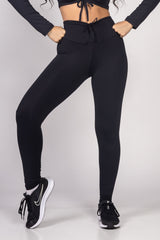 Legging Básica Lisa Preta Cintura Alta de Amarrar - She Squats