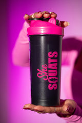 Shakeira She Squats - She Squats