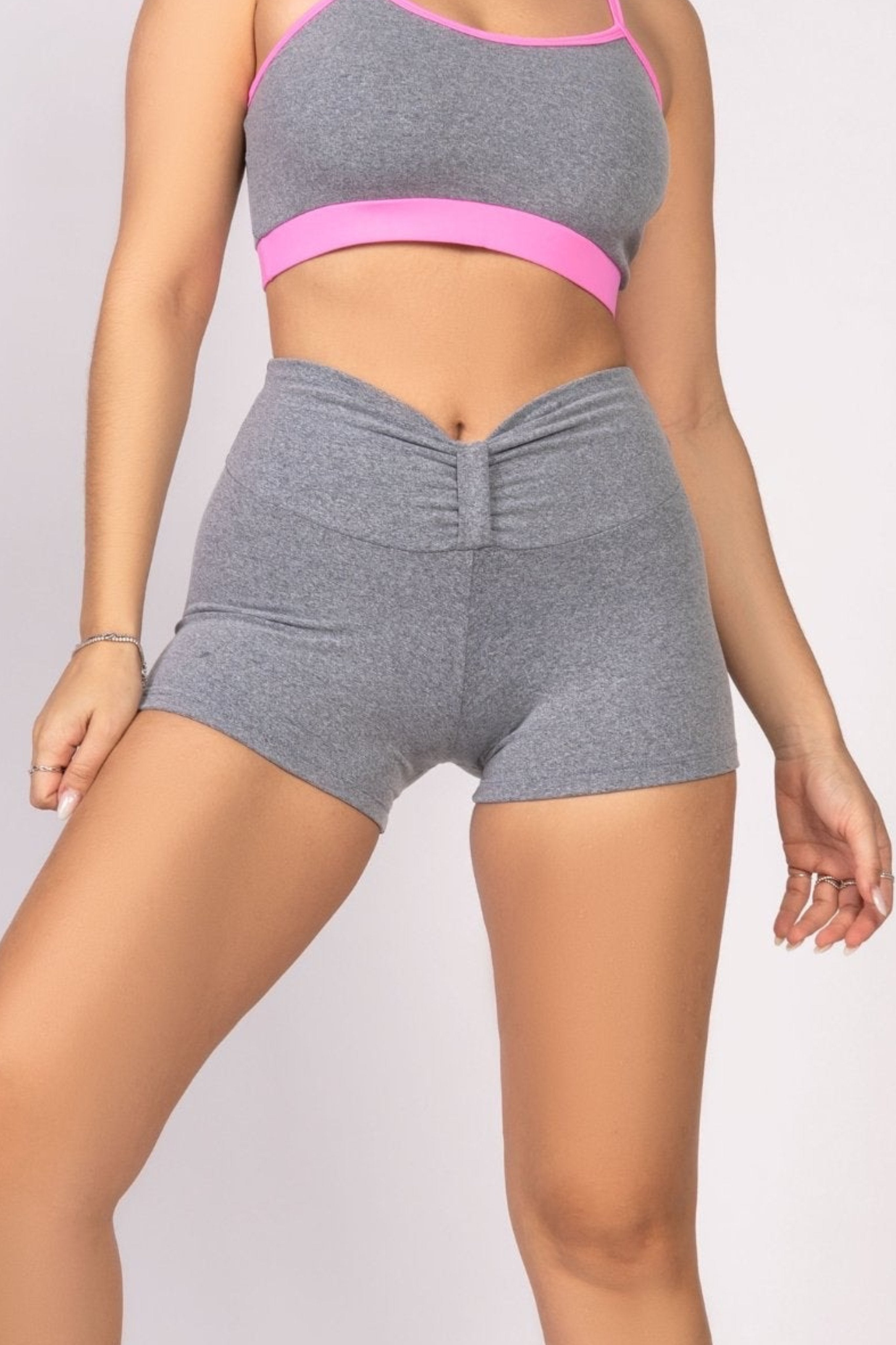 Shortinho Cinza Acinturado - She Squats