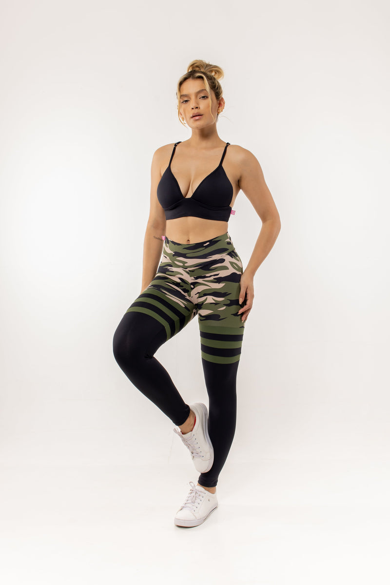 Legging Militar Com Empina Bumbum - She Squats