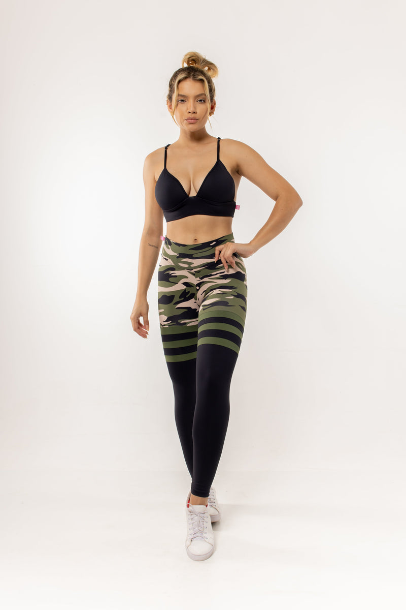 Legging Militar Com Empina Bumbum - She Squats